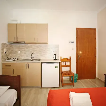 Studios&apartments Thomas Apartman *