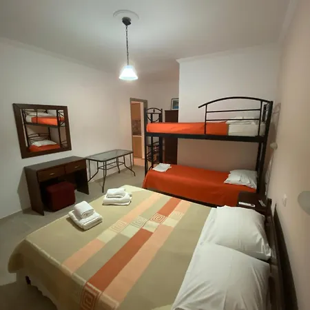 Studios&apartments Thomas *