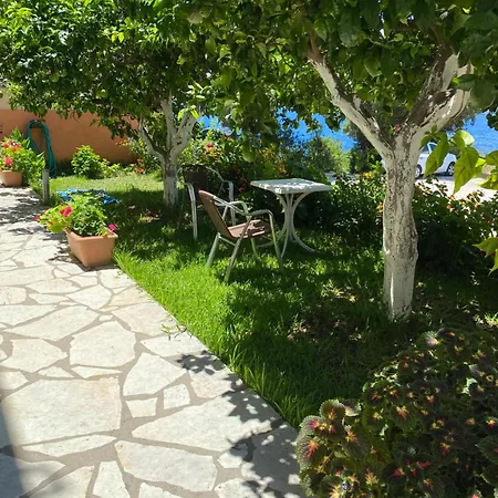 Studios&apartments Thomas Apartman