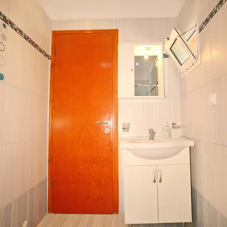 Studios&apartments Thomas Apartment Vasiliki (Lefkada)