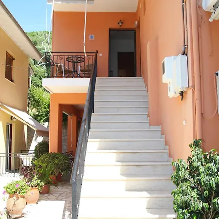 Studios&apartments Thomas *