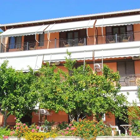 Studios&apartments Thomas Appartamento Vassiliki