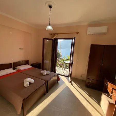 Studios&apartments Thomas Apartment