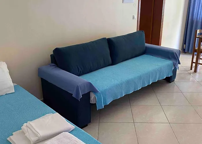 Studios&apartments Thomas Vasiliki